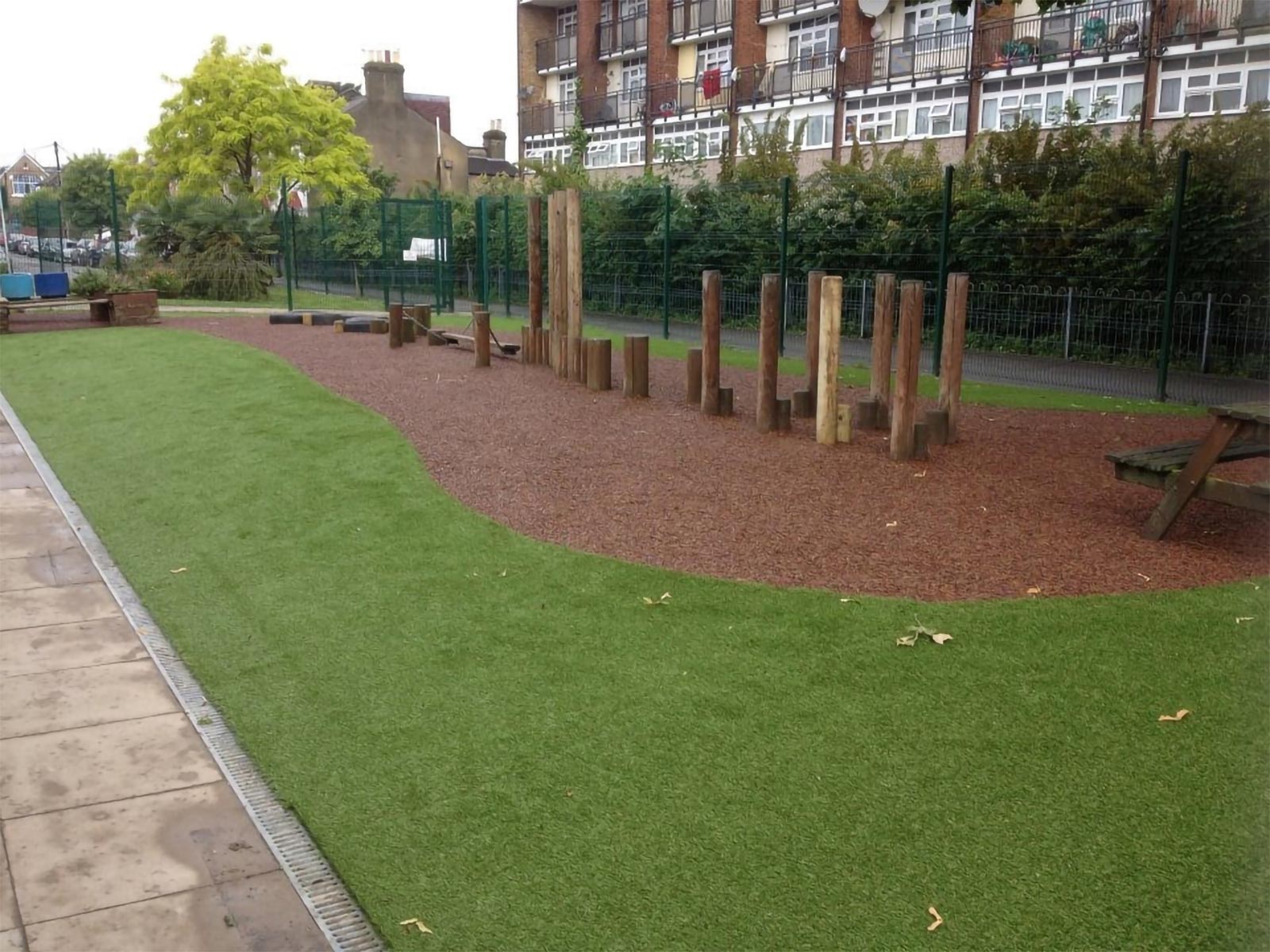 rubber mulch and artificial grass