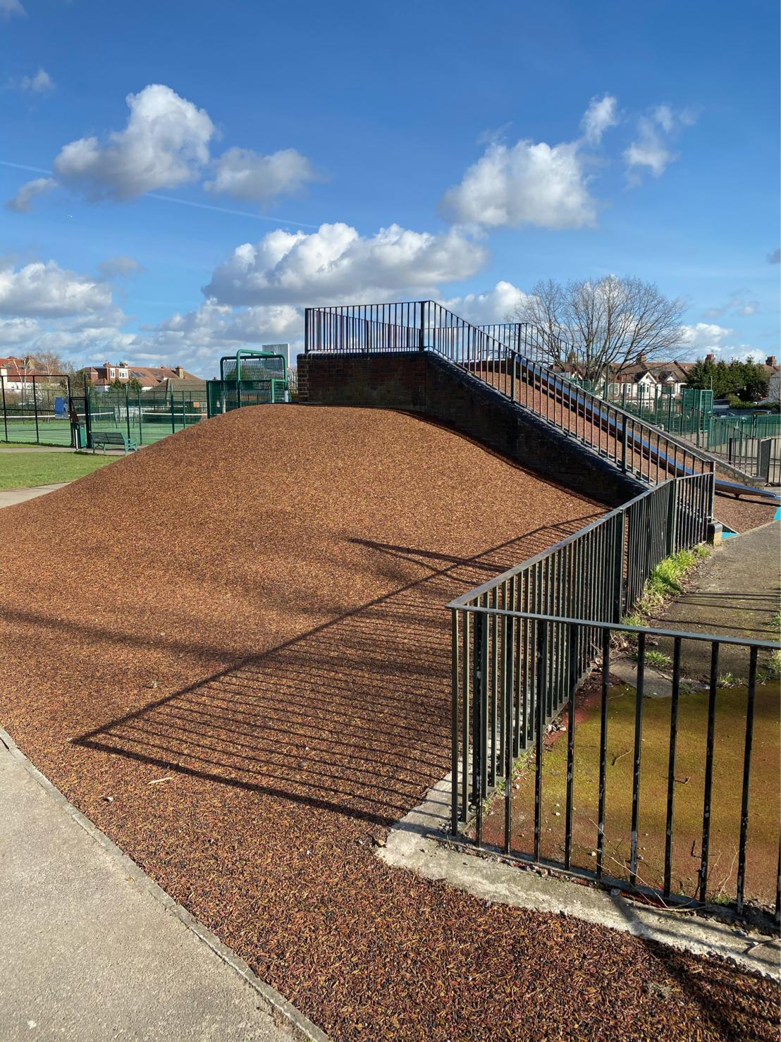 rubber mulch safety surface